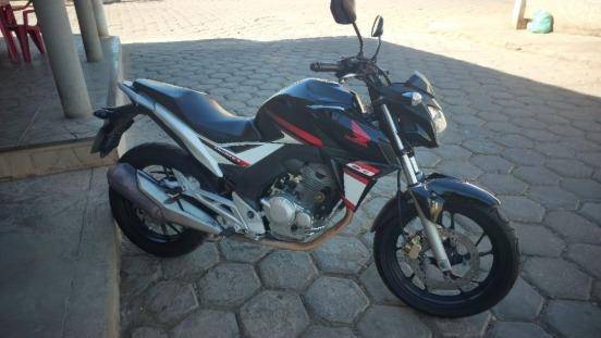 HONDA CB TWISTER HONDA CB TWISTER